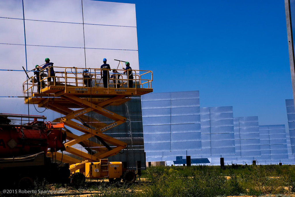 PS10 is the world's first commercial solar tower power plant.